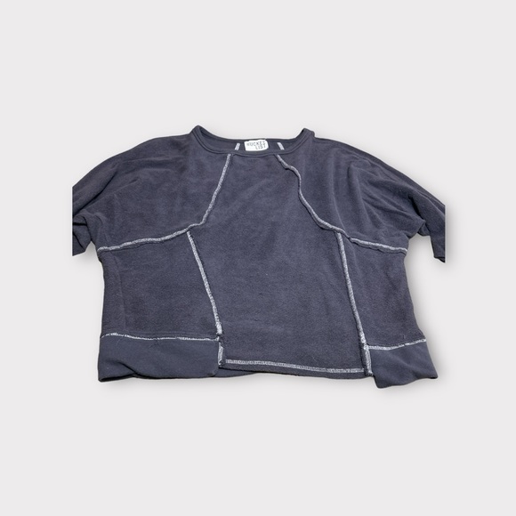 Bucketlist French Terry Relaxed Oversized Top Sweatshirts Berry Pink USA Sz M - Picture 6 of 7